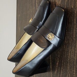 Banana Republic Bond Leather Heal Black Size 9